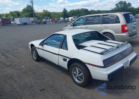 1985 Pontiac Fiero Sport из США, поврежденный, VIN 1G2PM37RXFP262461